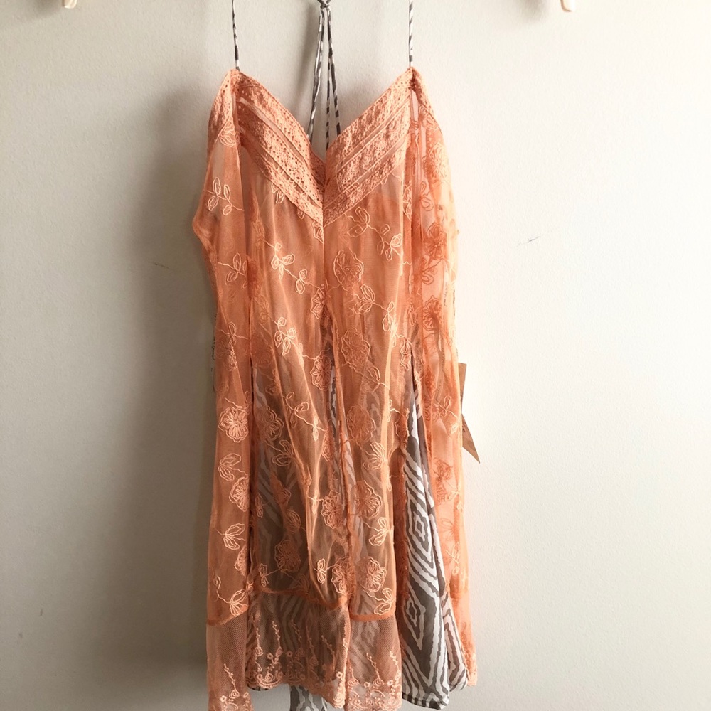 Buckler tank top